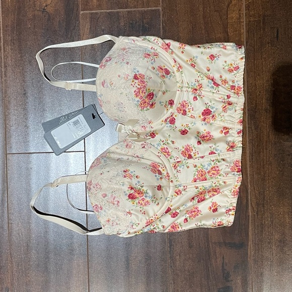 Floral Guess corset crop top - Picture 2 of 3